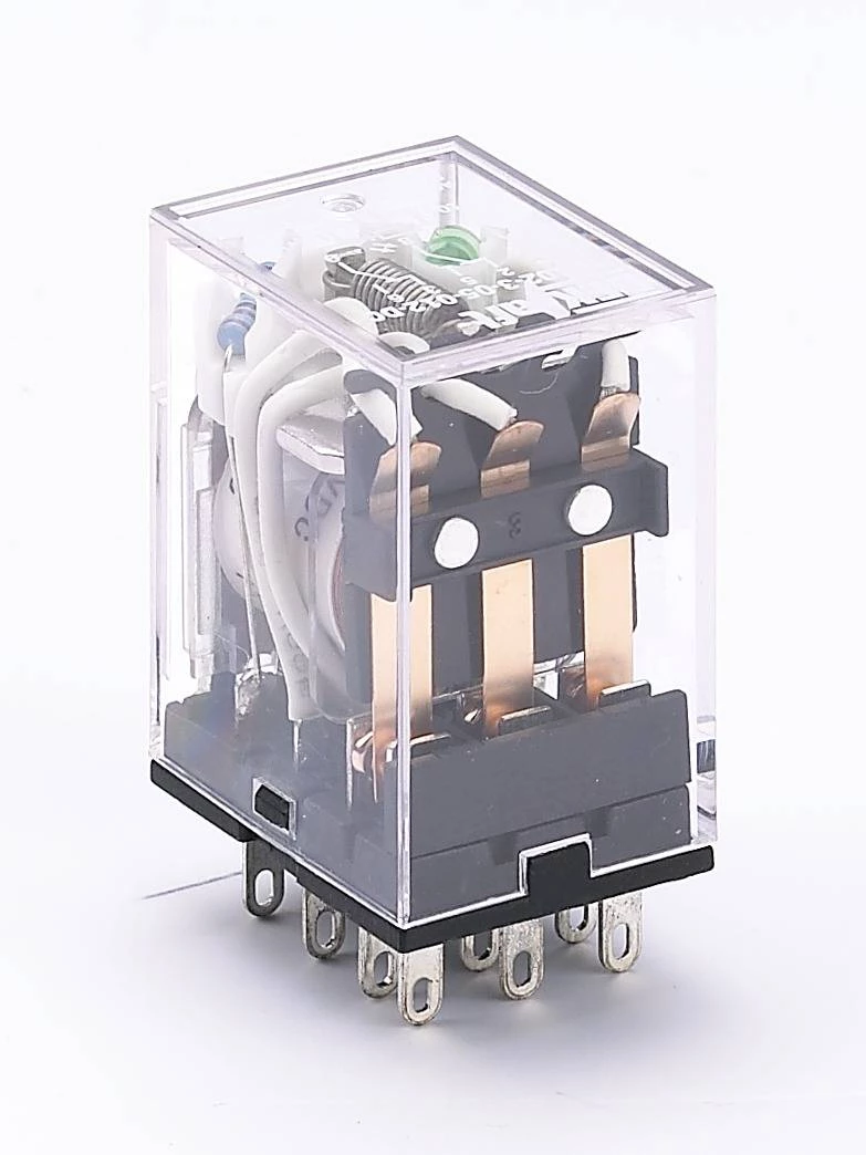 Промежуточное реле 3 контакта с индикацией LED 5А 12В DC ПР-1